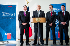 Entrada-en-vigencia-de-Apostilla_-Canciller_Heraldo-Munoz